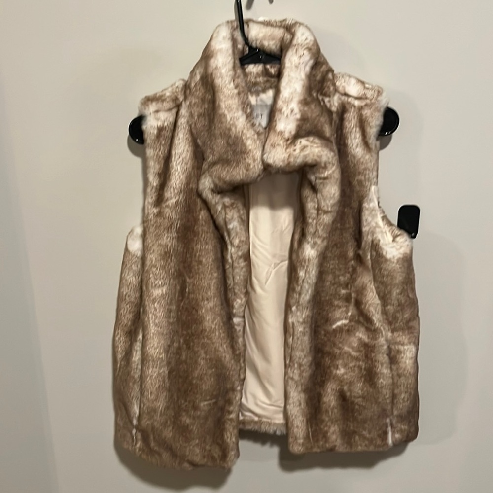 Faux fur vest